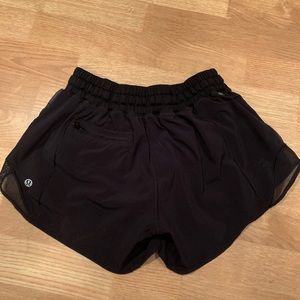 Lululemon running shorts size 4